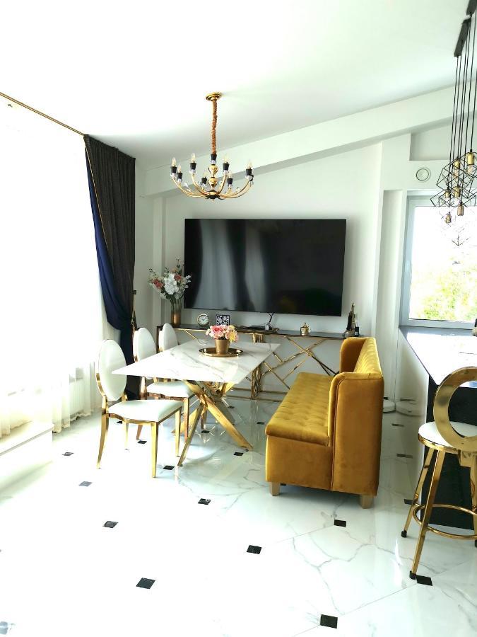 דירות וילנה Luxury Penthouse With Large Terrace & Panoramic Old Town View מראה חיצוני תמונה