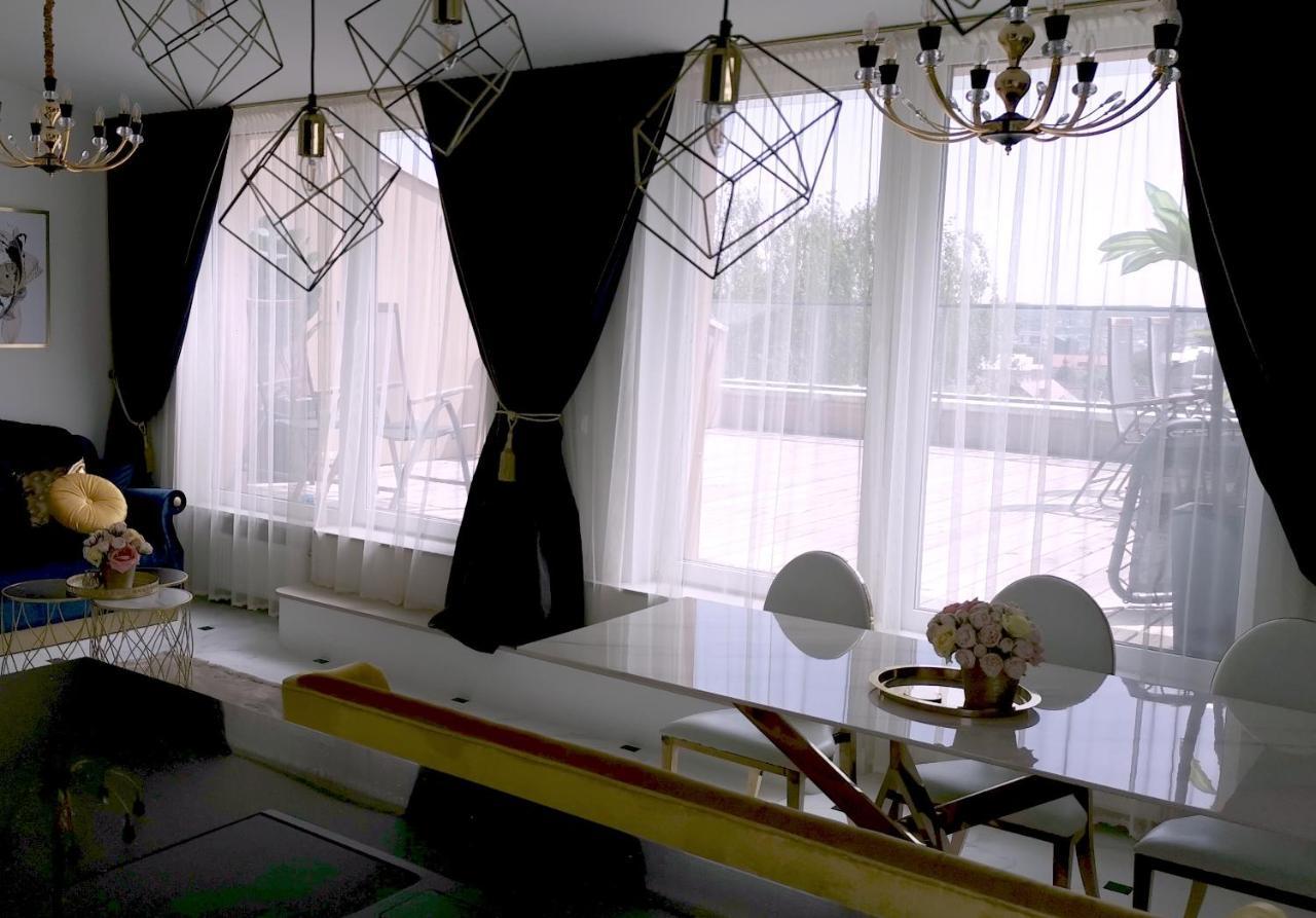 דירות וילנה Luxury Penthouse With Large Terrace & Panoramic Old Town View מראה חיצוני תמונה